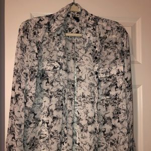 GUESS FLORAL BLOUSE 🌸🌼🖤🖤